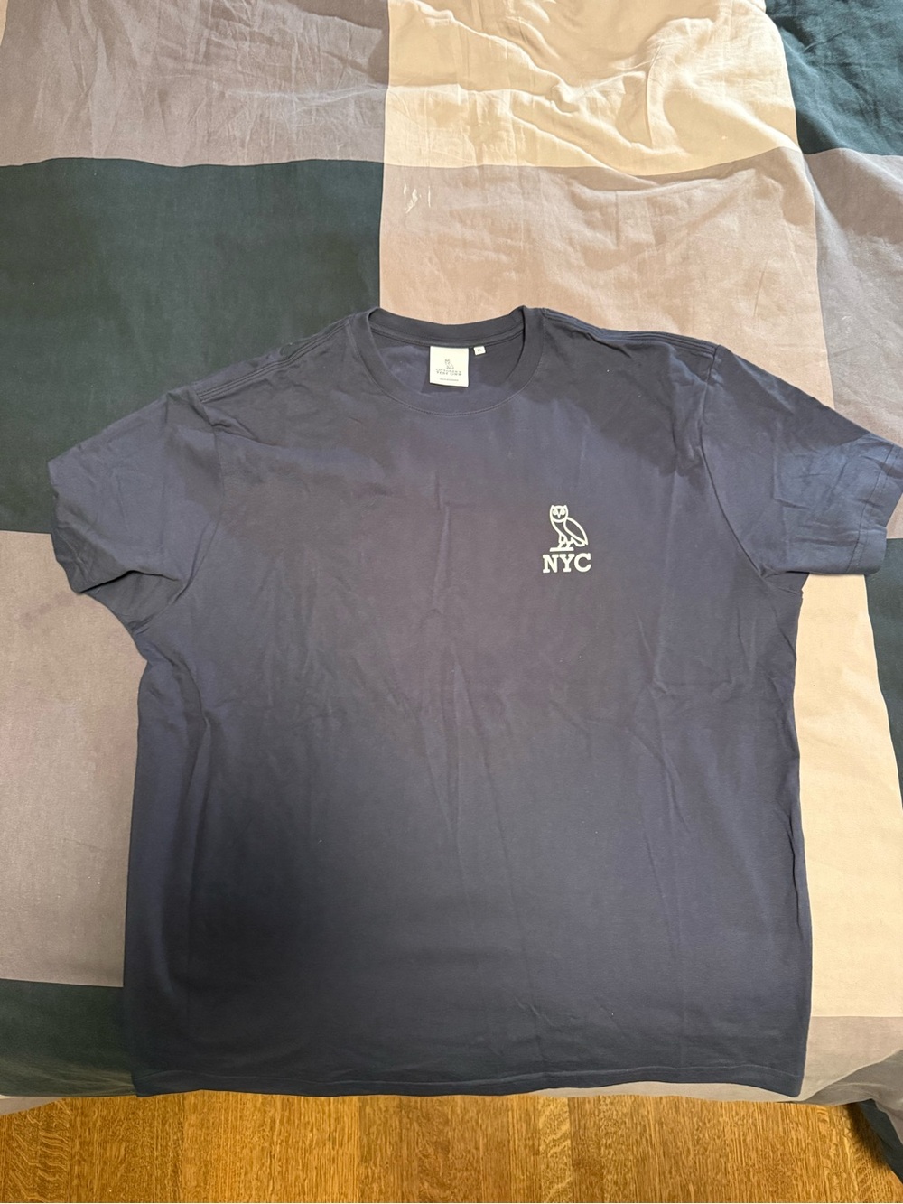 OVO NYC EXCLUSIVE T SHIRT SIZE XL